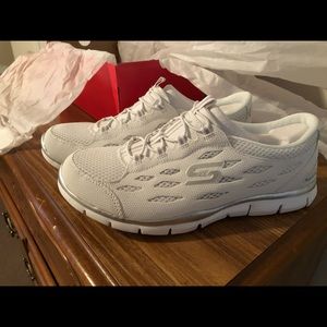 Skechers Flex Shoes